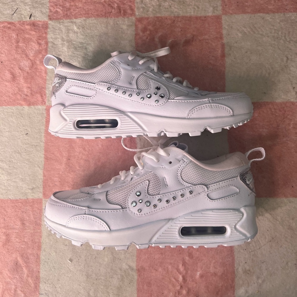 Nike Air Max 90 Sneakers